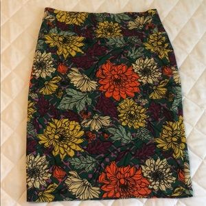 LuLaRoe Cassie skirt